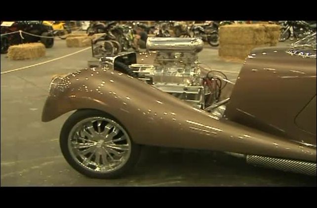 Classic cars at the Mulafest show